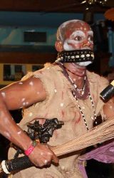 Albertico Calderon insegnante di Danza Afro a Milano interpreta Babalù Aye (San Lazzaro)