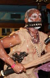 Albertico Calderon insegnante di Danza Afro a Milano interpreta Babalù Aye (San Lazzaro)